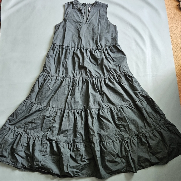 Gap Sleeveless Tiered Maxi Dress Size XL - Picture 12 of 12